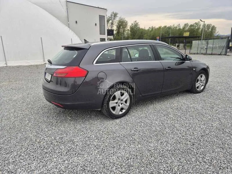 Opel Insignia 2011 photo 3