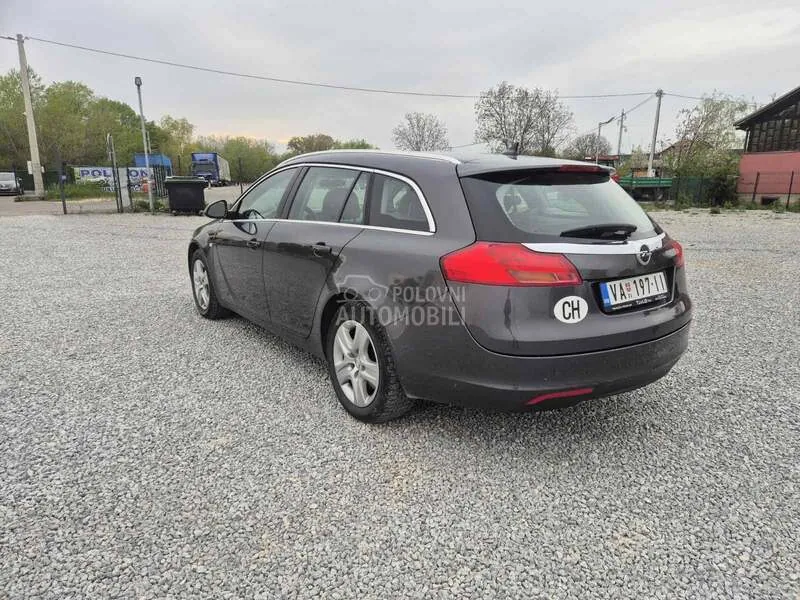 Opel Insignia 2011 photo 4