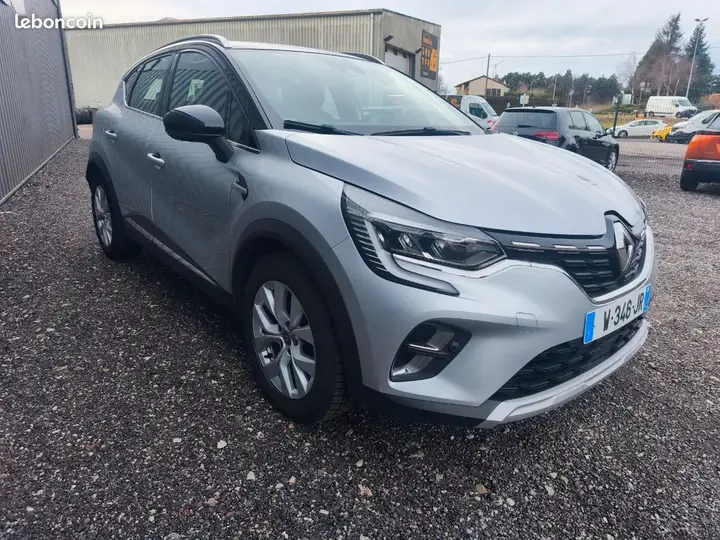 Renault Captur 2020 photo 3