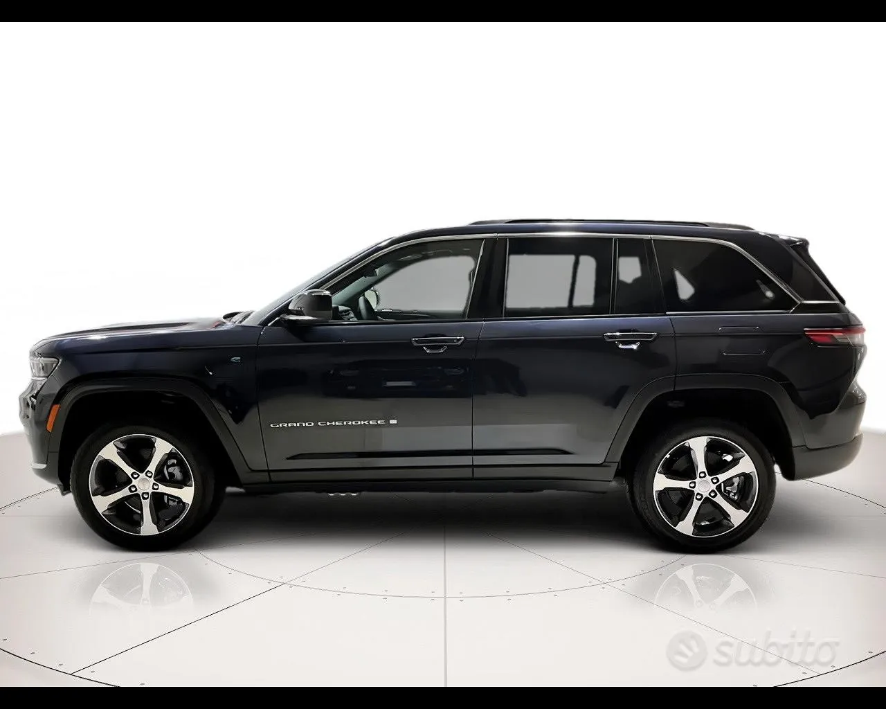 Jeep Grand Cherokee 2024 photo 2