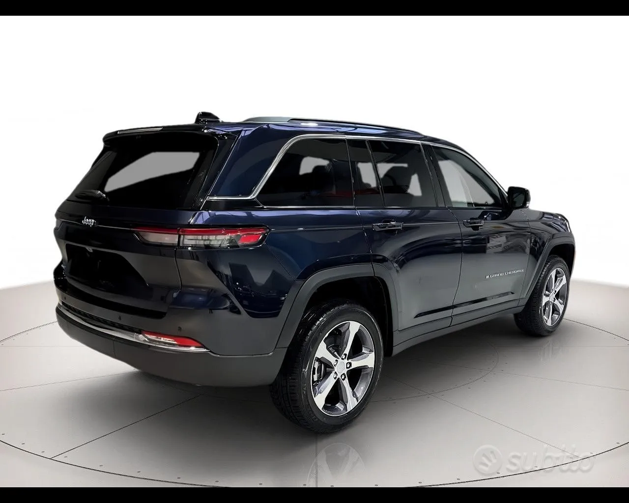 Jeep Grand Cherokee 2024 photo 3