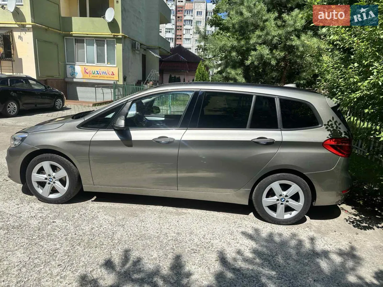 BMW 2 Series Gran Tourer 2017 photo 2