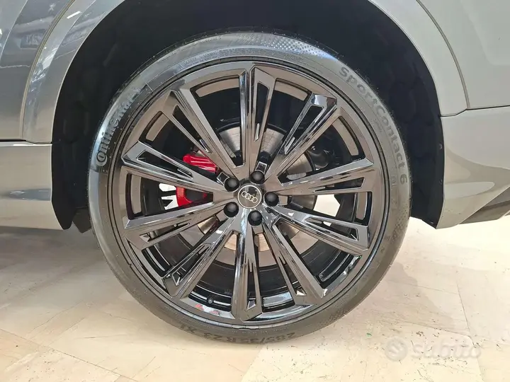 Audi Q8 2023 photo 5