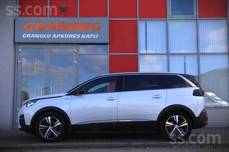 Peugeot 5008 2018 photo 2