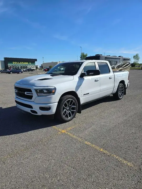Ram 1500 Sport