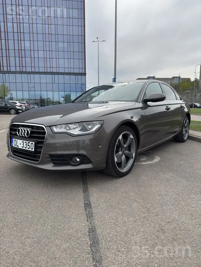 Audi A6 2011 photo 2