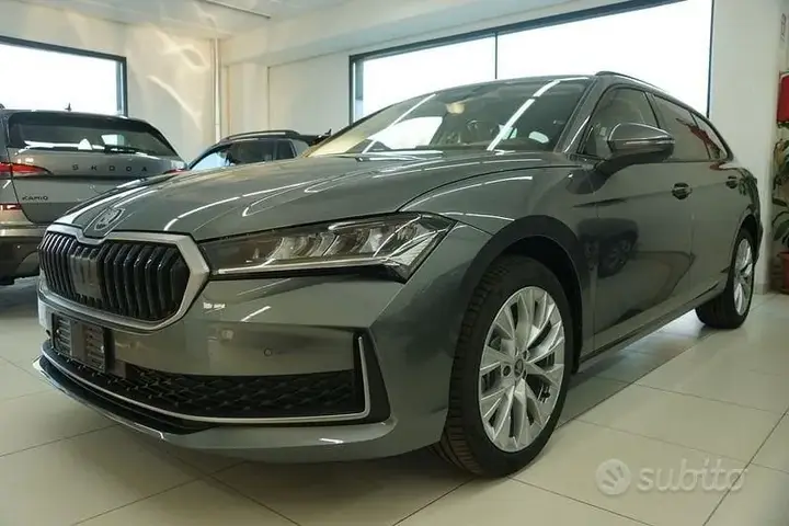 Skoda Superb 2026 photo 3