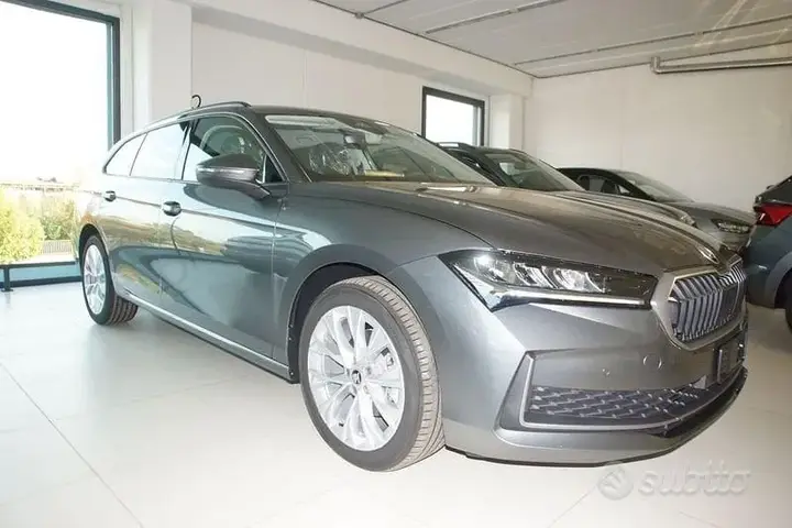 Skoda Superb 2026 photo 5