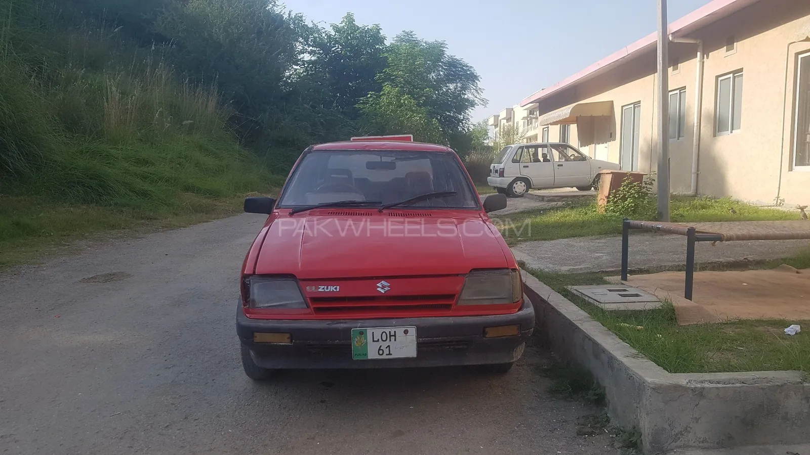 Suzuki Khyber