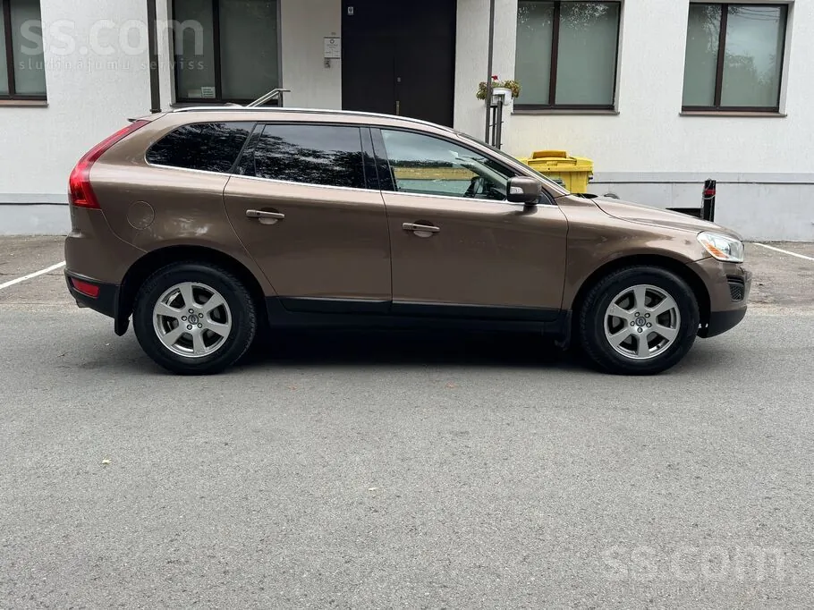 Volvo Xc 60 2012 photo 2