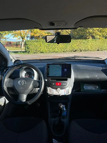 Toyota Aygo 2010 photo 5