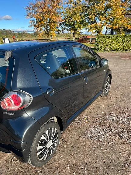 Toyota Aygo 2010 photo 4
