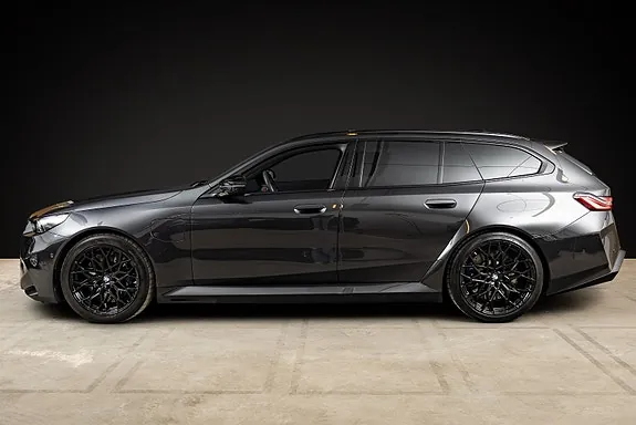 BMW M5 2025 photo 5