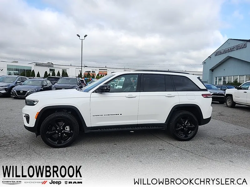Jeep Grand Cherokee 2024 photo 3