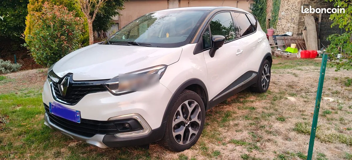Renault Captur 2018 photo 2