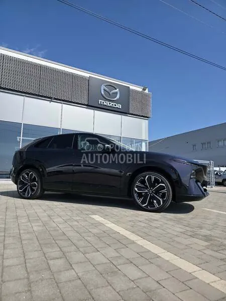Mazda Cx-6E 2026 photo 3