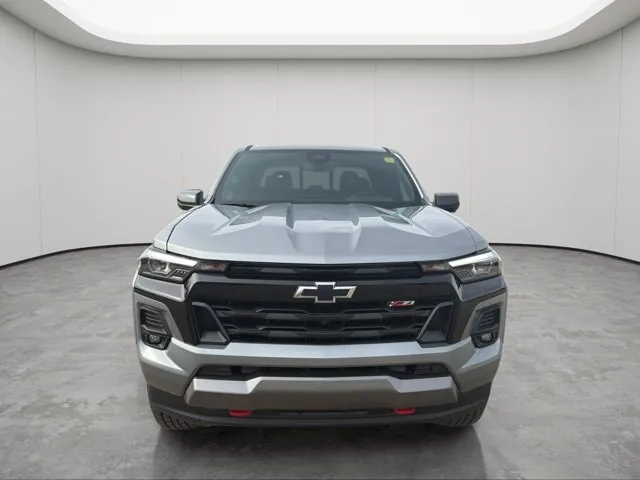 Chevrolet Colorado 2025 photo 2