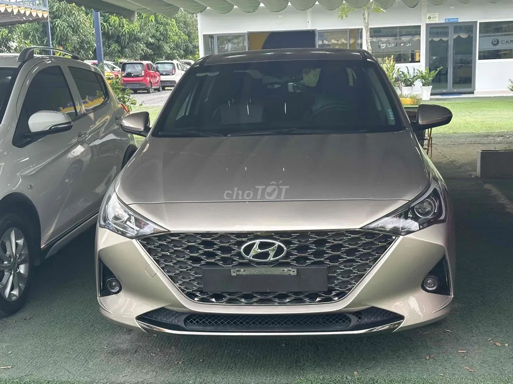 Hyundai Accent 2022 photo 2