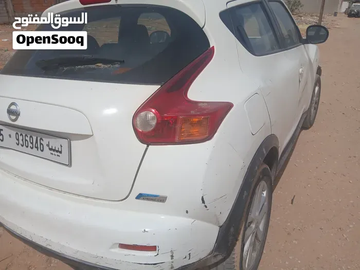 Nissan Juke 2012 photo 4