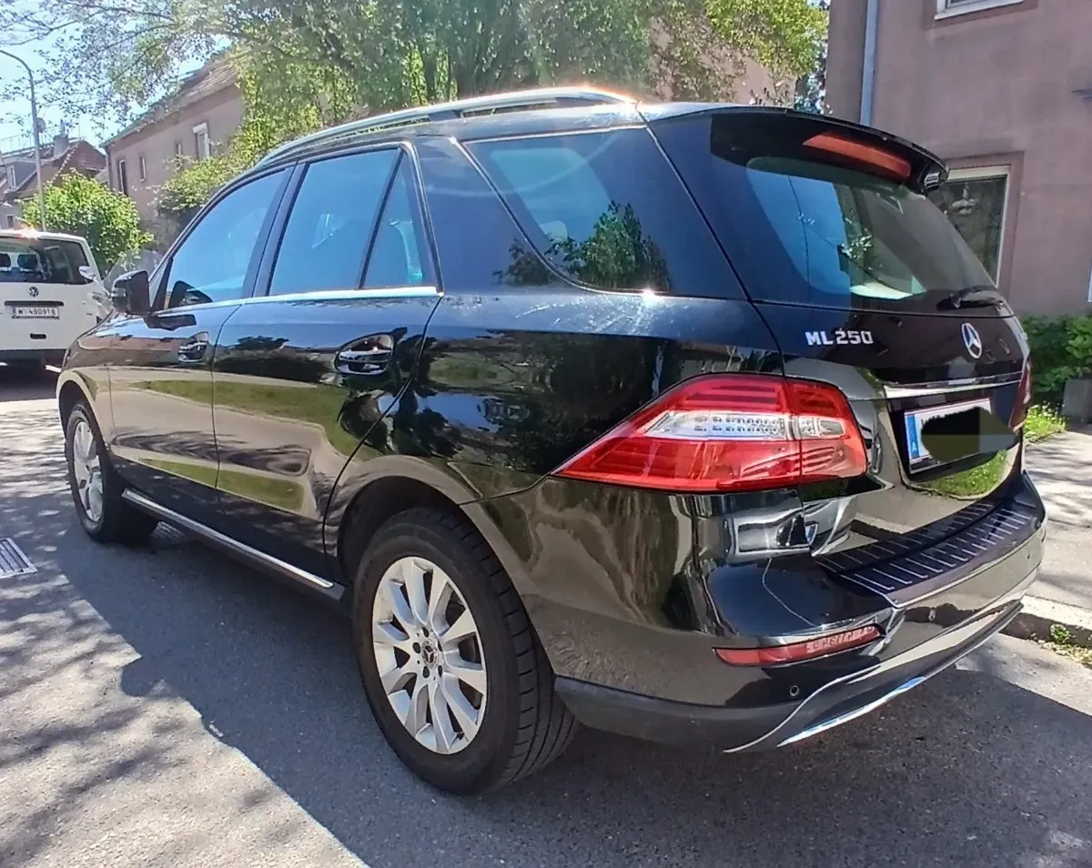 Mercedes-Benz M-Class