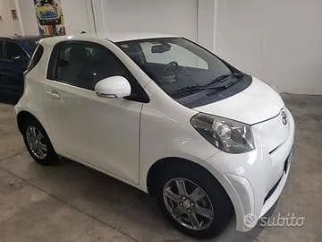 Toyota Iq 2010 photo 3