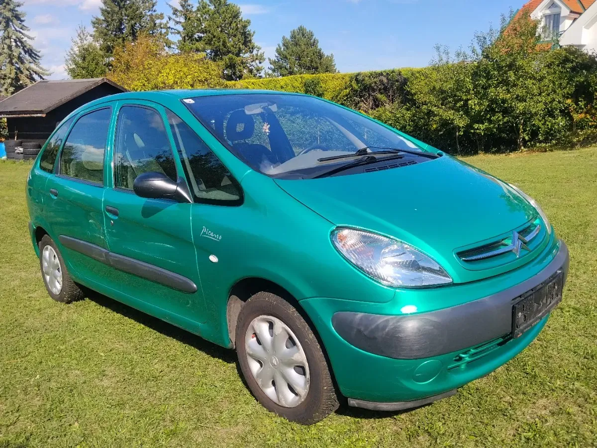 Citroen C4 Picasso 2000 photo 2
