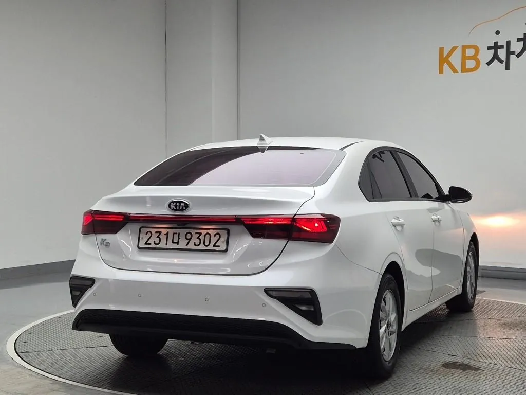 Kia K3 2019 photo 3