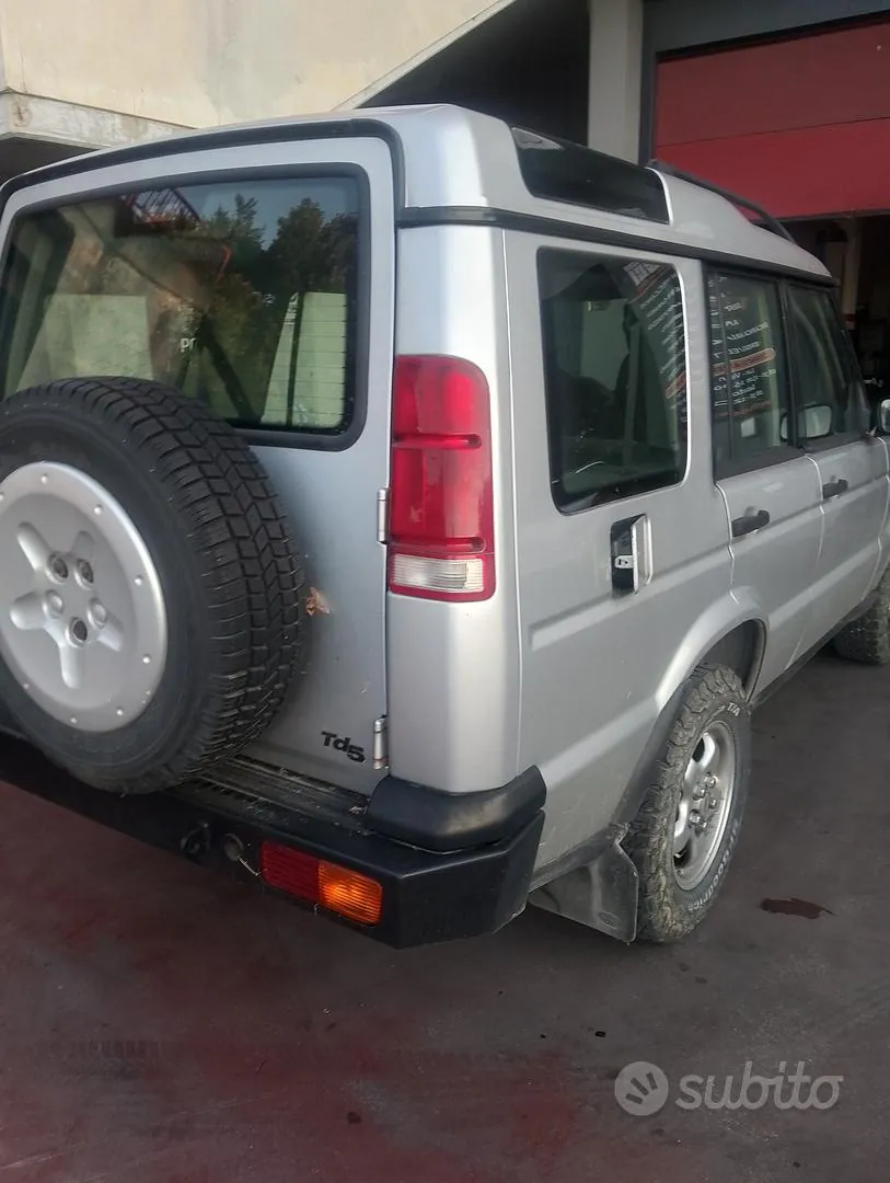 Land Rover Discovery 2002 photo 3