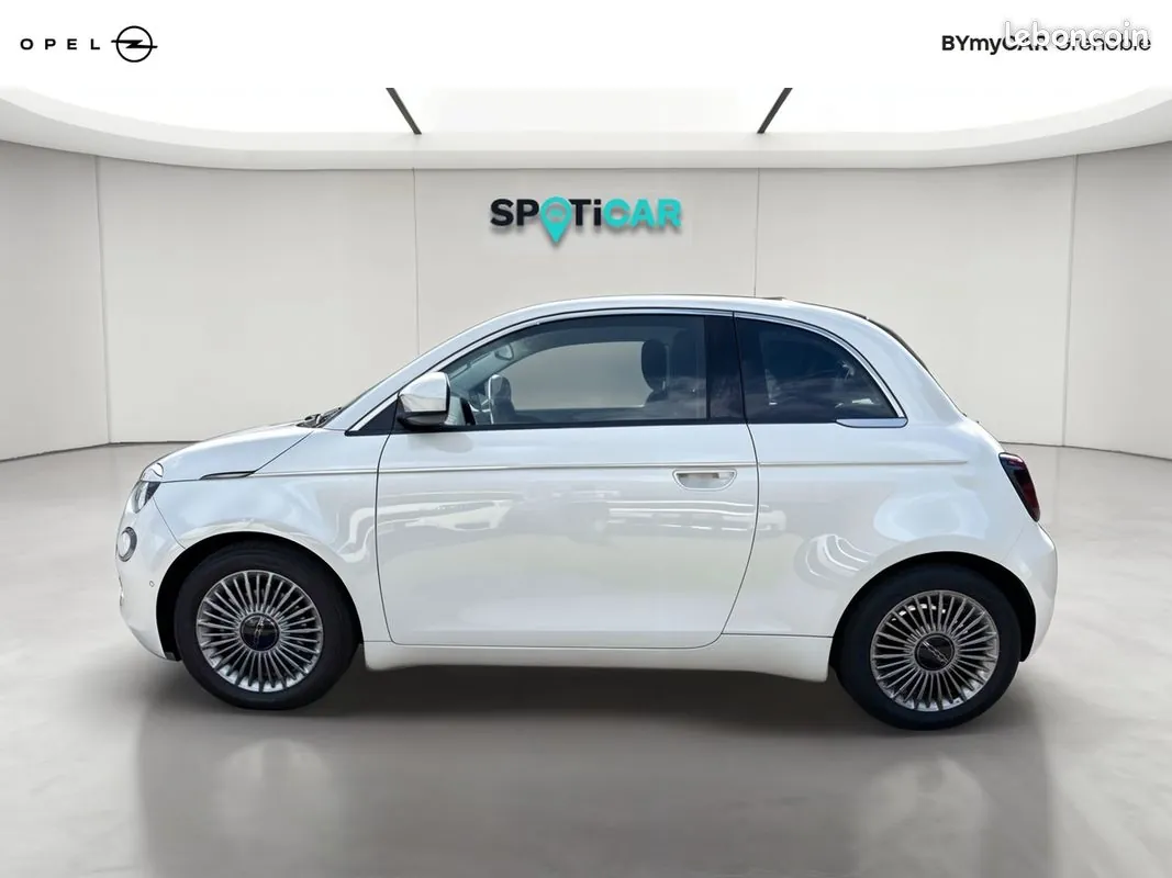 Fiat 500C 2023 photo 2