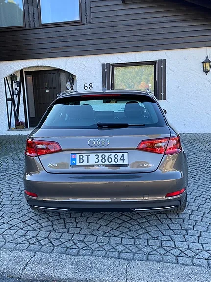 Audi E-Tron 2016 photo 4