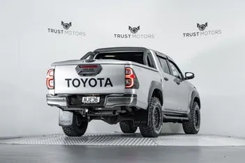 Toyota Hilux 2021 photo 4