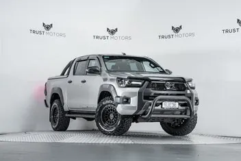 Toyota Hilux 2021 photo 2