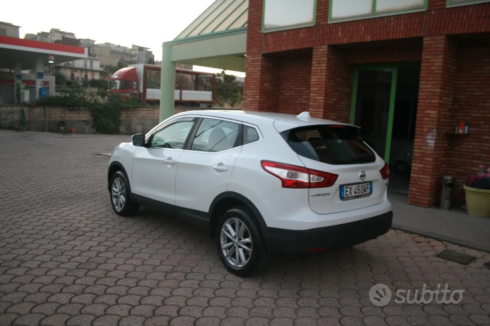 Nissan Qashqai 2014 photo 3