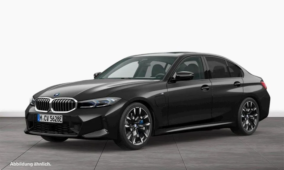 BMW 330E
