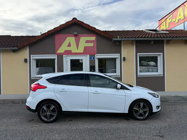 Ford Focus 2016 photo 3