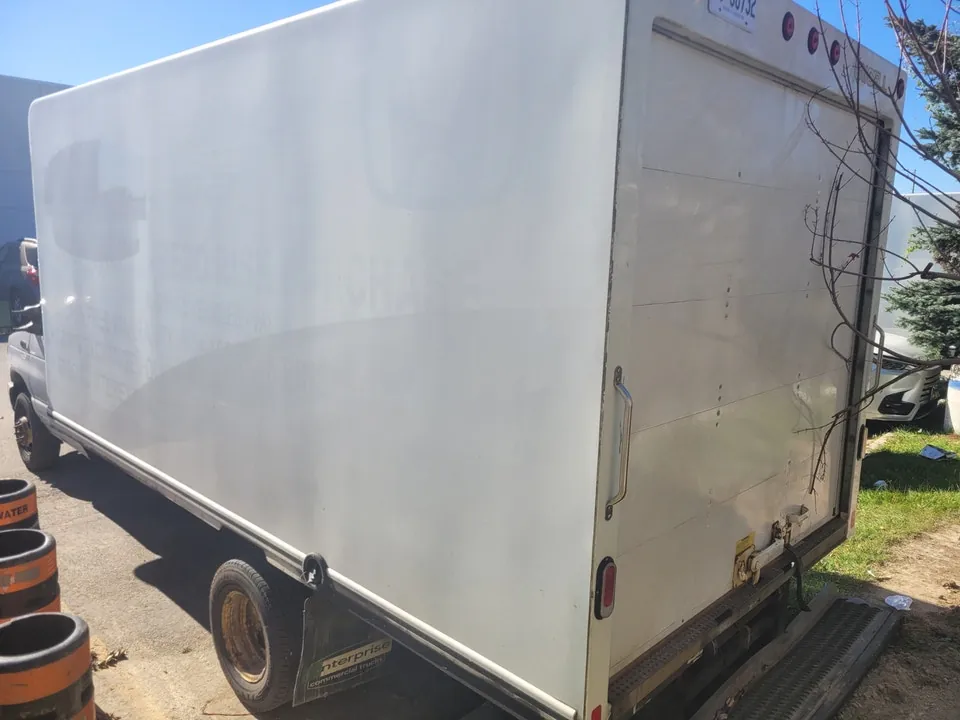 Ford E-450 2019 photo 4