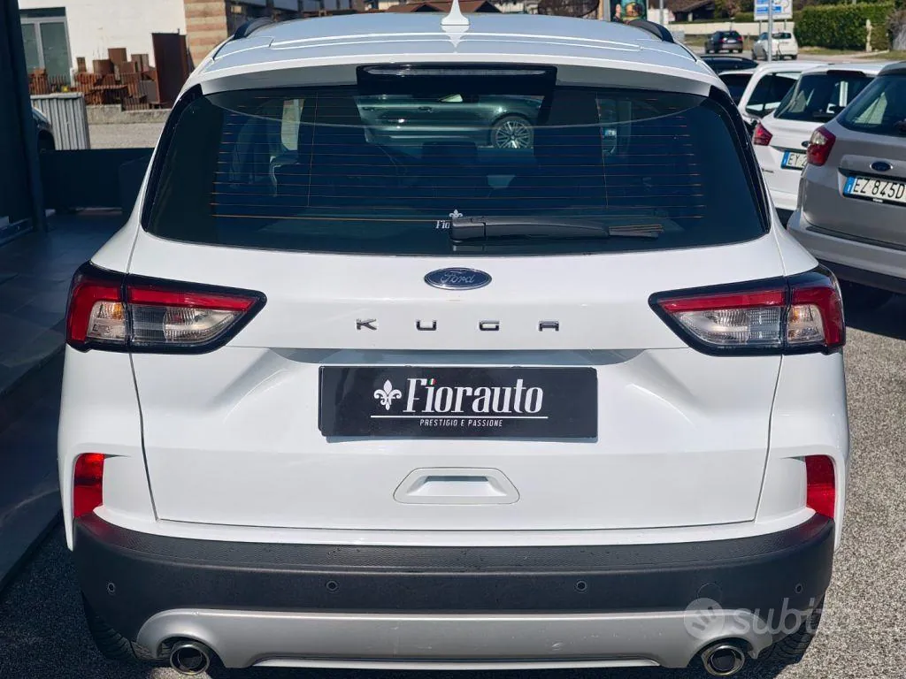Ford Kuga 2022 photo 4