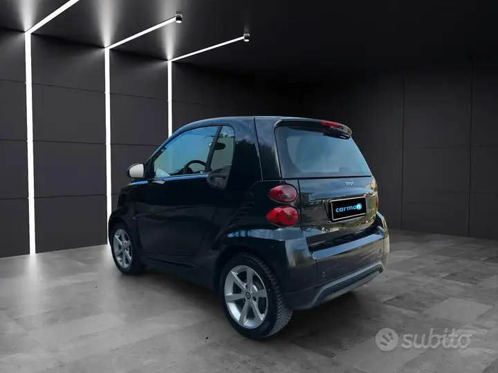 Smart Fortwo 2012 photo 4