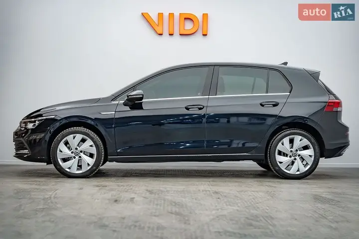 Volkswagen Golf 2023 photo 3