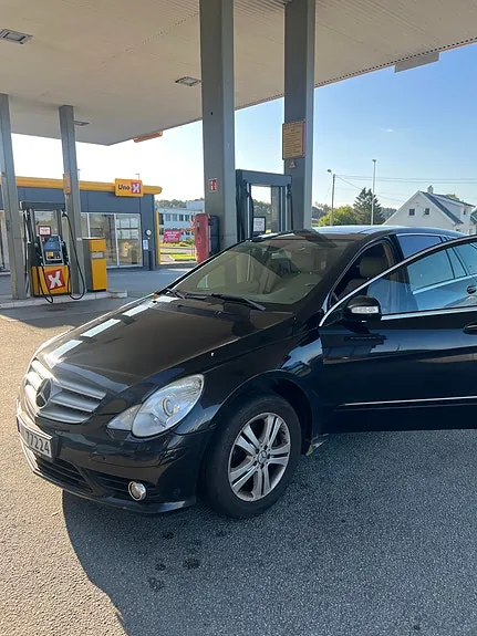 Mercedes-Benz R320