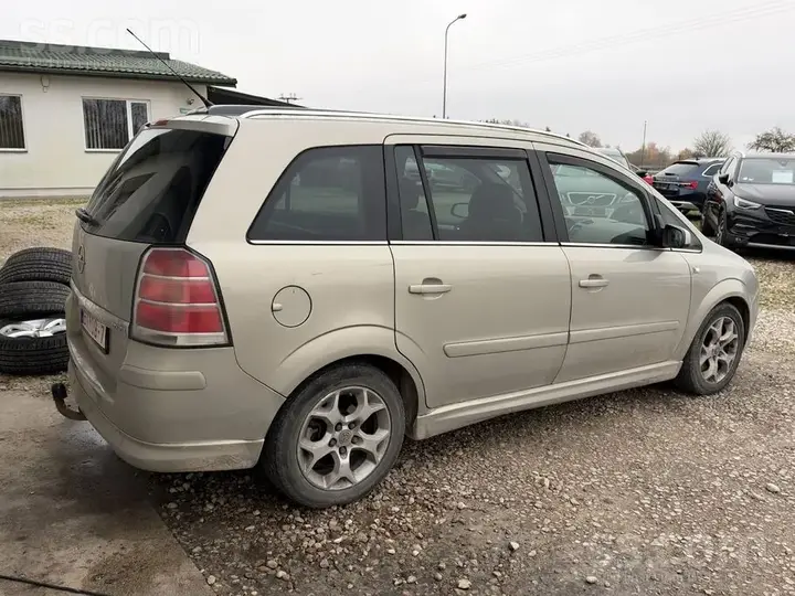 Opel Zafira 2008 photo 3