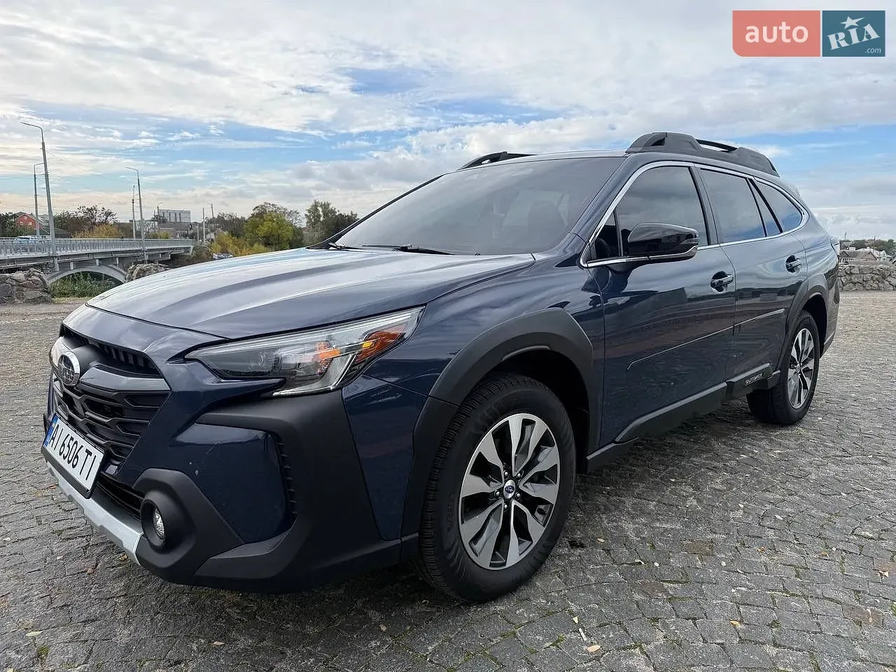 Subaru Outback 2023 photo 4