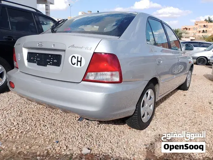 Hyundai Accent 2003 photo 2