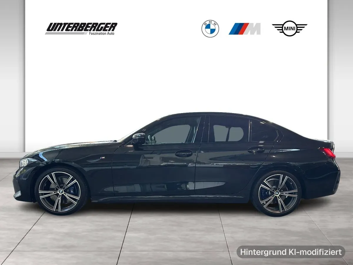 BMW 3 Series 2023 photo 3