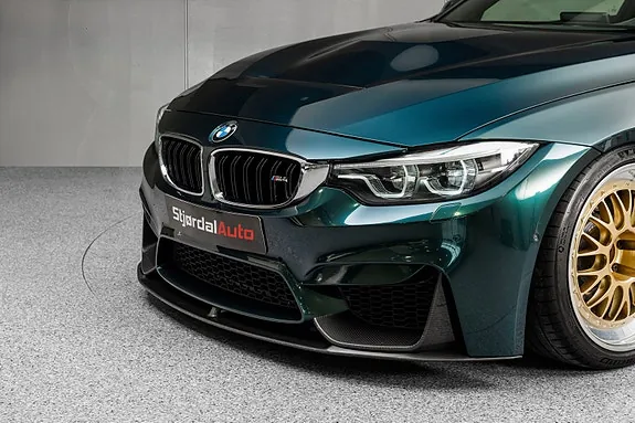 BMW M4 2015 photo 3