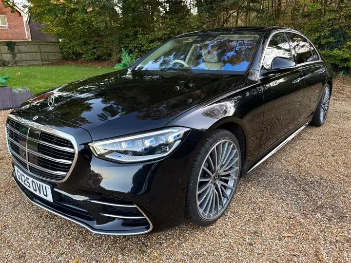 Mercedes-Benz S-Class 2025 photo 3