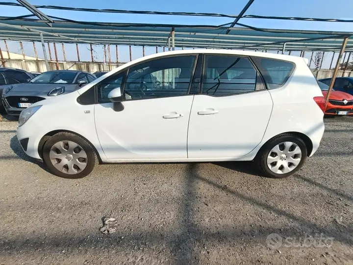 Opel Meriva 2011 photo 3