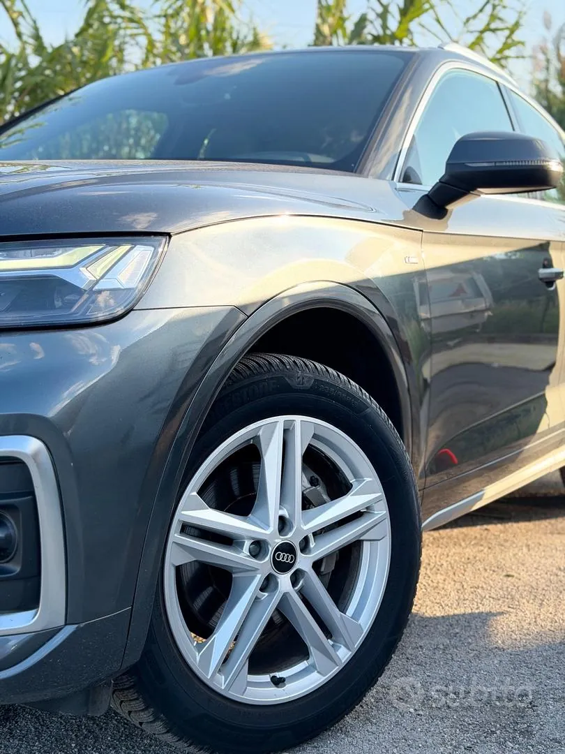 Audi Q5 2022 photo 3