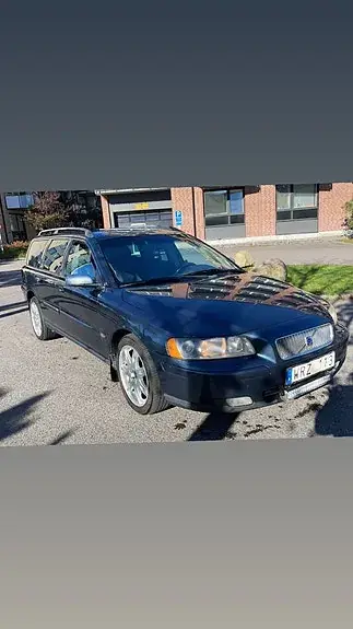 Volvo V70 2005 photo 2