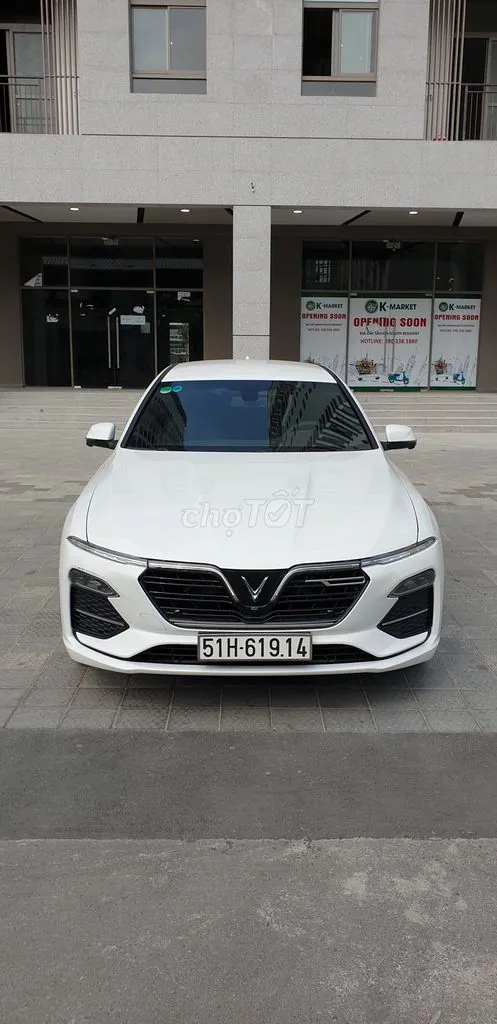 Vinfast Lux A2.0 2019 photo 2